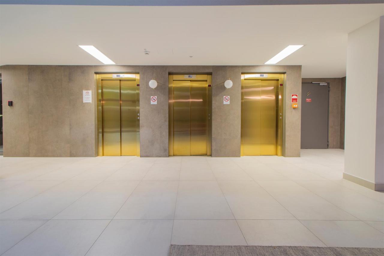 Corvin Modern Suite Budapesta Exterior foto