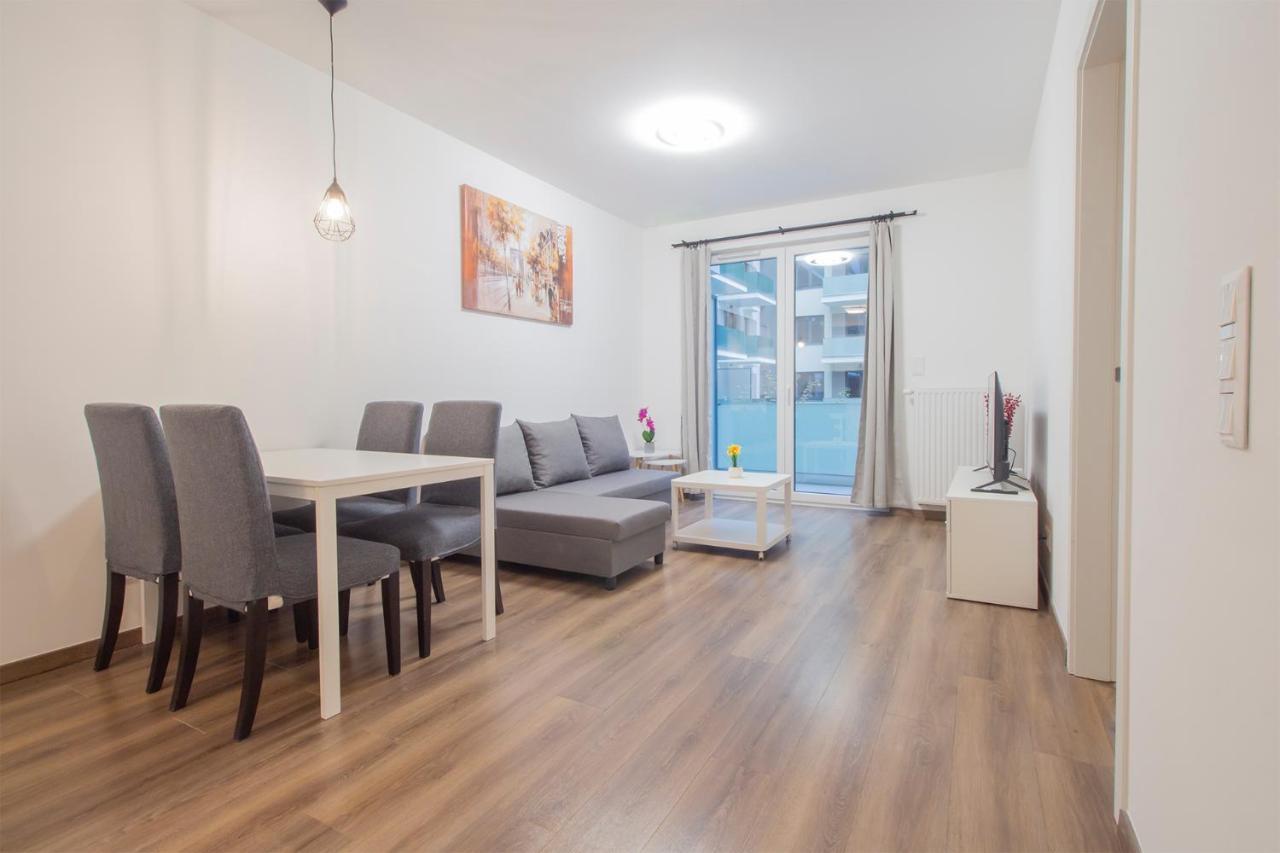 Corvin Modern Suite Budapesta Exterior foto
