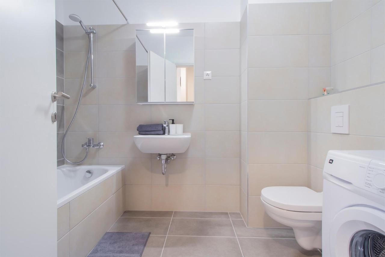 Corvin Modern Suite Budapesta Exterior foto