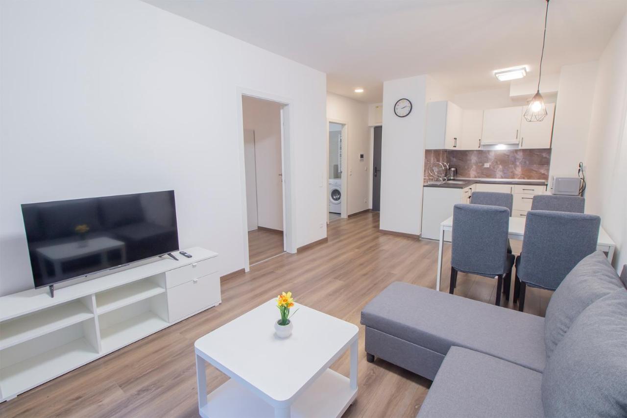 Corvin Modern Suite Budapesta Exterior foto