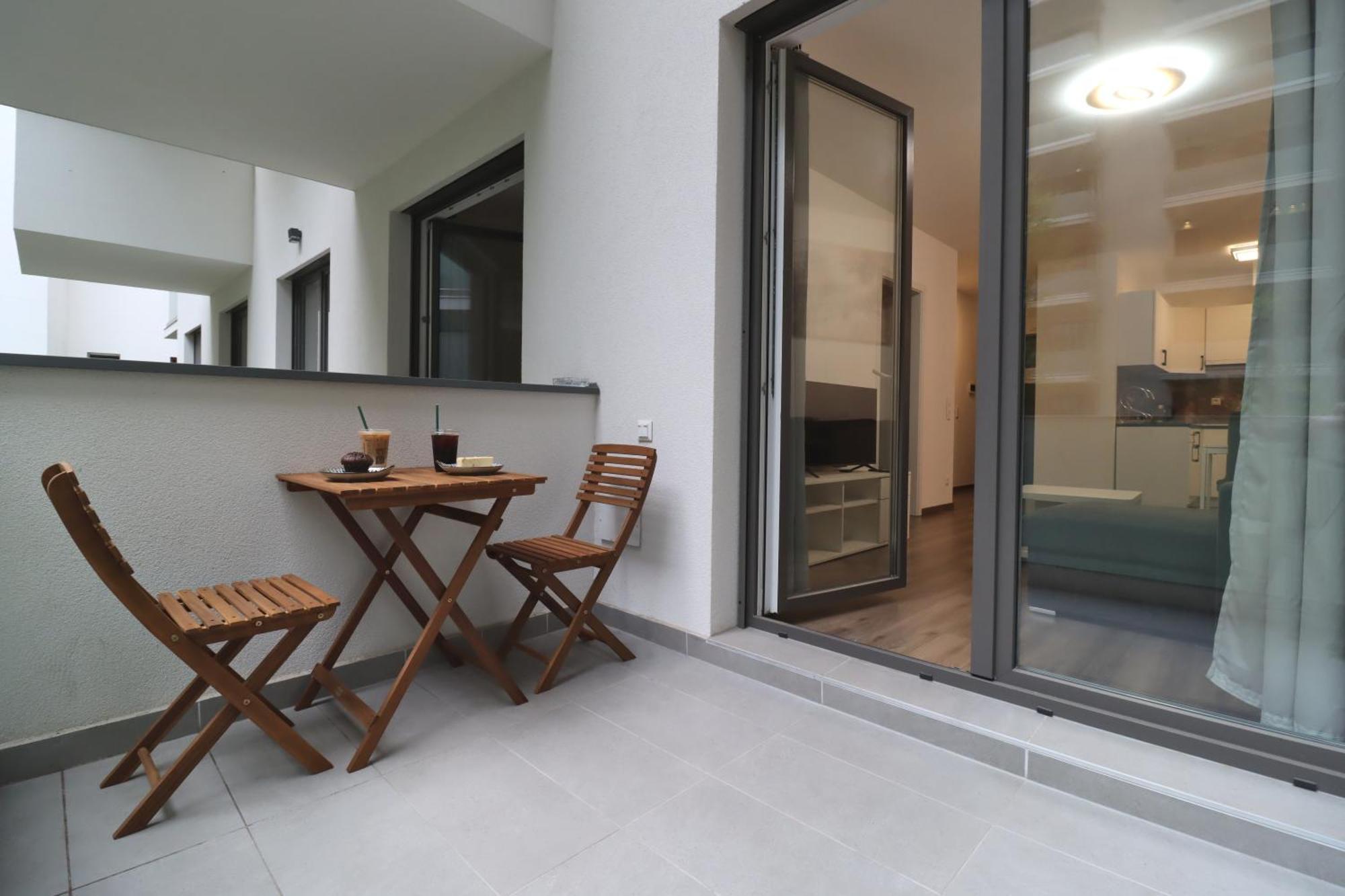 Corvin Modern Suite Budapesta Exterior foto